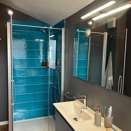 דירה Modern Appartament