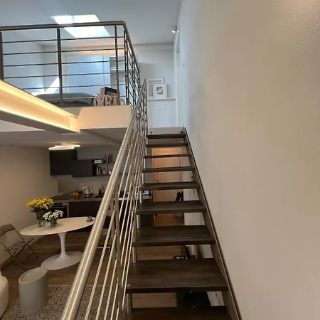 Modern Appartament Apartment Florenz